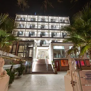 Park Hotel